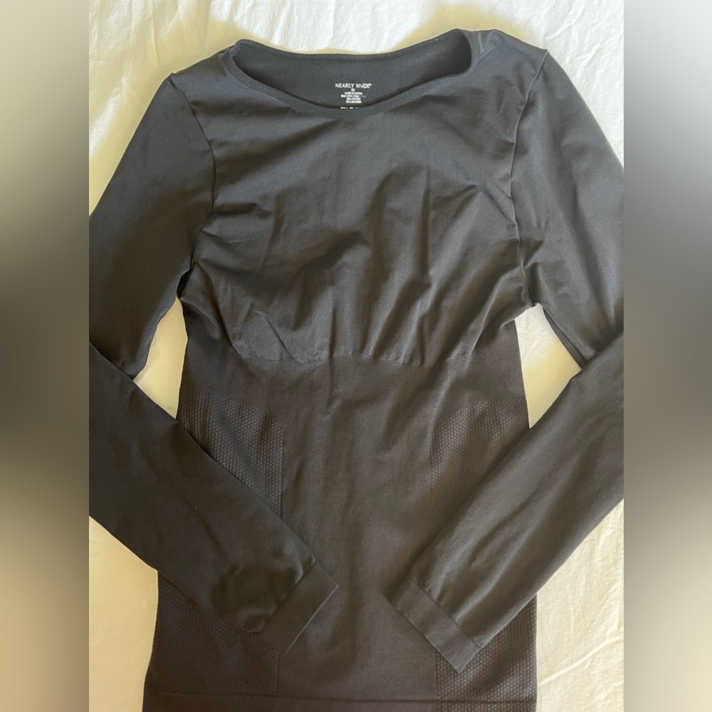 Long sleeve shapewear shirt!